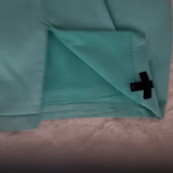 J Crew Pencil Skirt 3/$15 - Picture 3 of 4